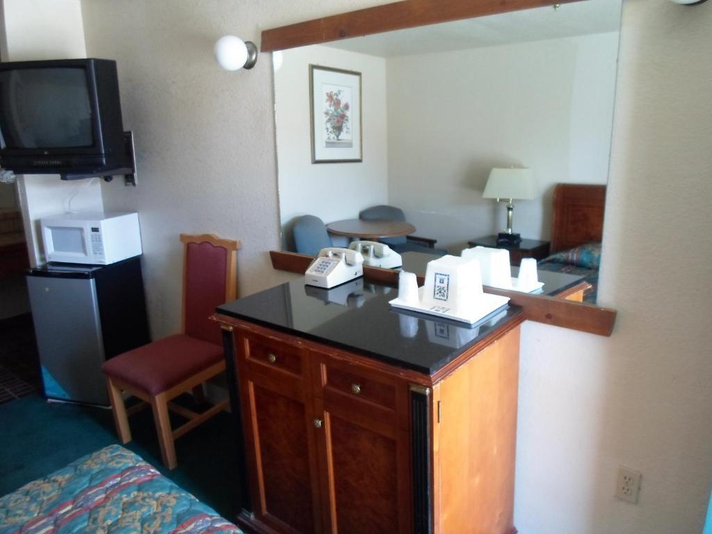 Budget Inn Morgan Hill Zimmer foto