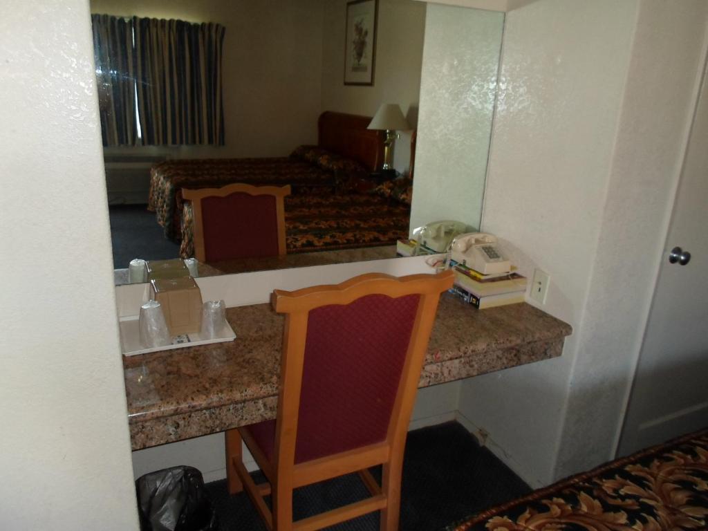 Budget Inn Morgan Hill Zimmer foto
