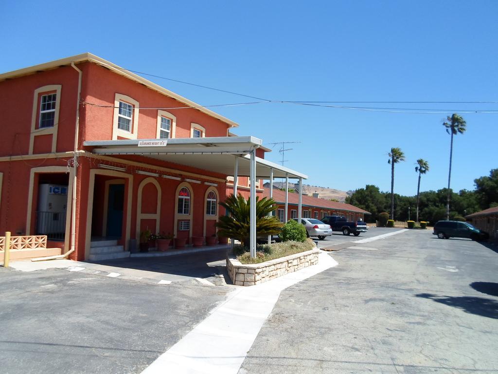 Budget Inn Morgan Hill Exterior foto